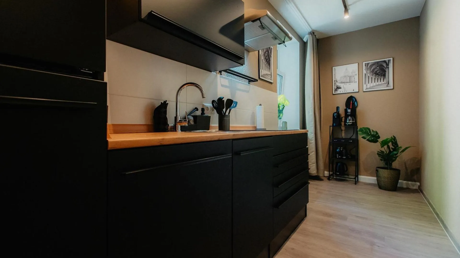Apartment Luga Homes - Karli Leipzig
